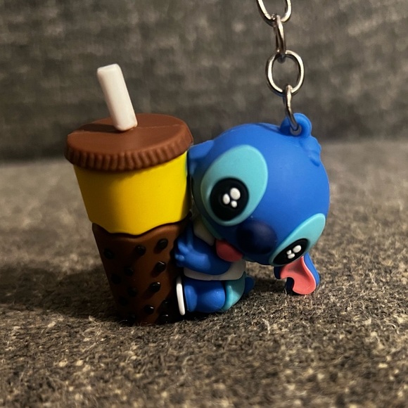 Stitch with Boba Coffee Cup 2” Keychain - Picture 2 of 5